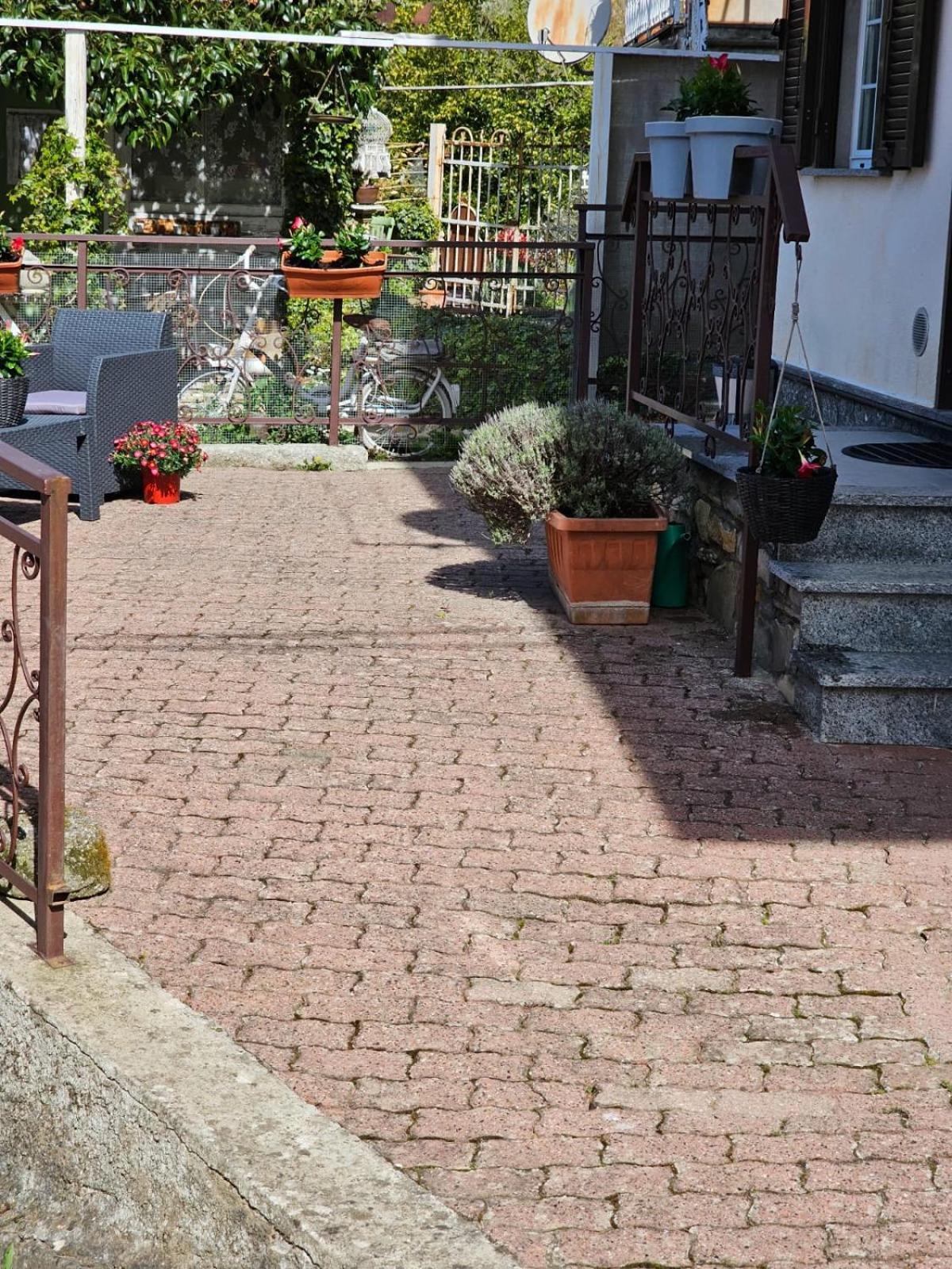 La Casa Della Lavanda Borgo Adorno Exterior foto