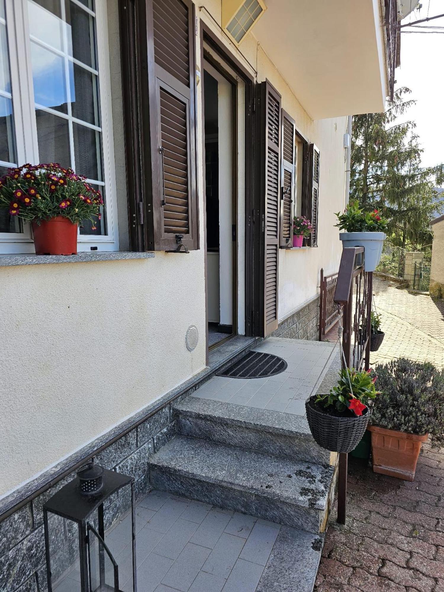 La Casa Della Lavanda Borgo Adorno Exterior foto